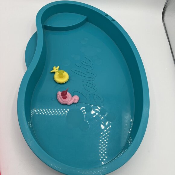 Barbie Dreamhouse Playset HMX10 Replacement pieces 2023 Mattel 58 pcs - Picture 8 of 16